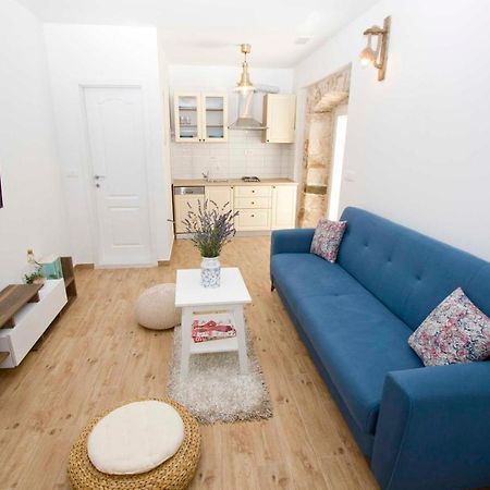 Apartmani Rustica Drašnice Eksteriør billede